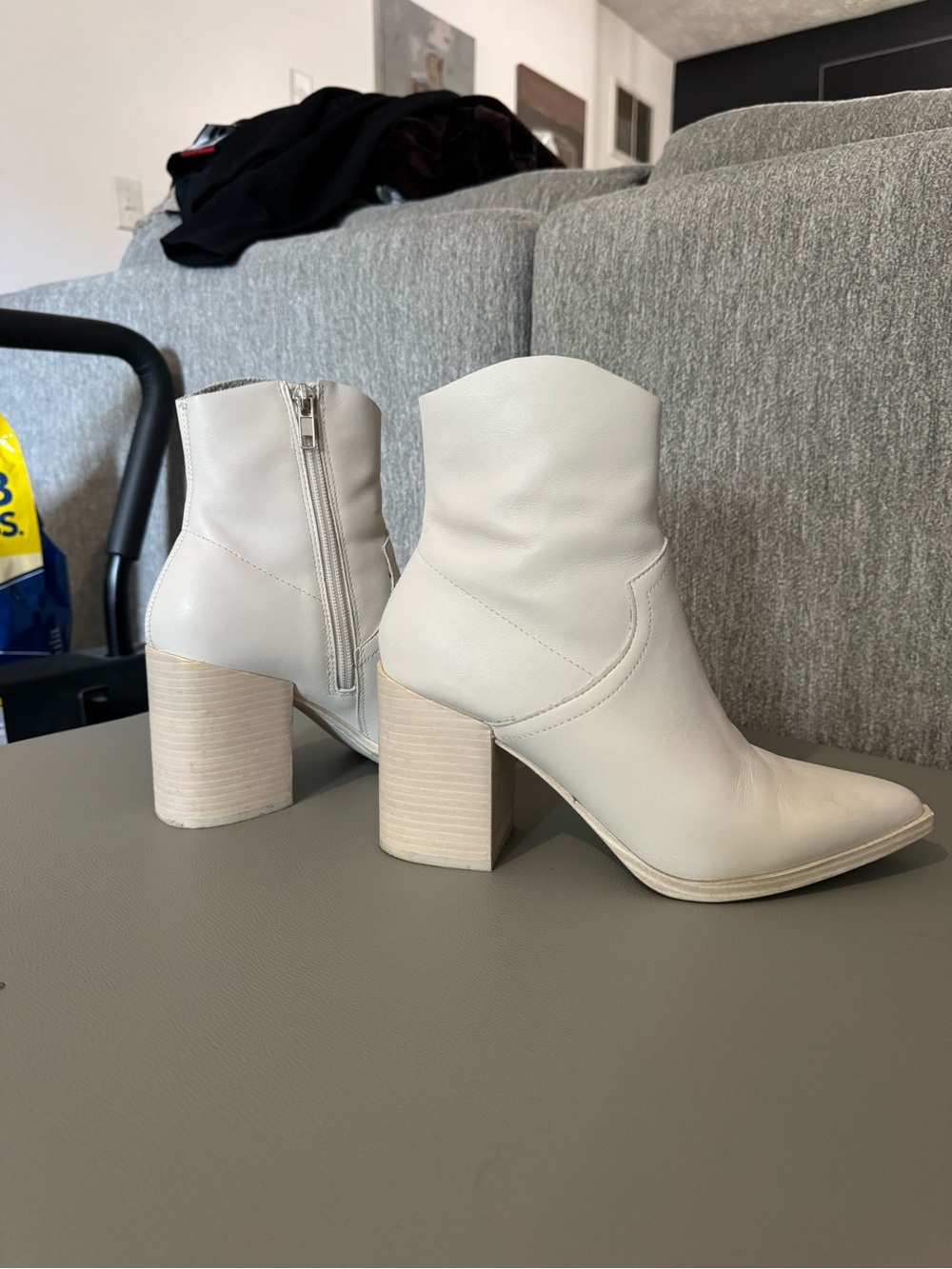 Steve Madden Cream Pointed Toe Block Heel Ankle Boots